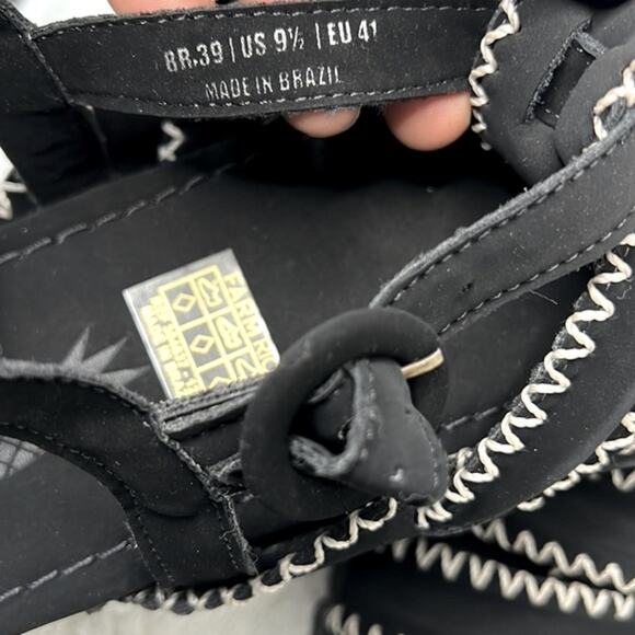 NWT! FARM Rio Black Zigzag Stitch Strappy Sandal Size 9.5 - Picture 9 of 9